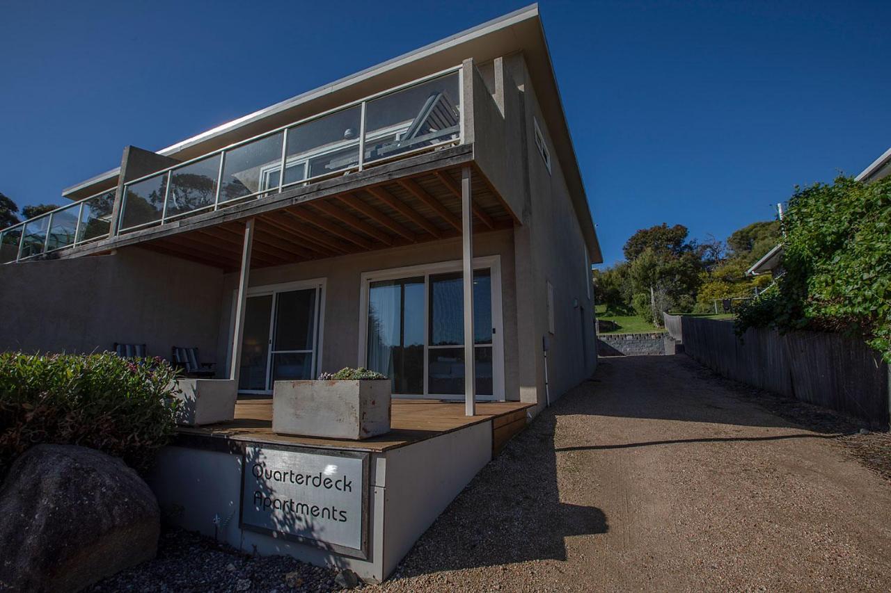 Quarterdeck Apartment Binalong Bay Bagian luar foto